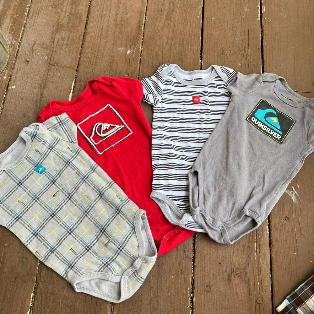 Quiksilver Kids Bodysuit Collection - Red, Gray, Striped